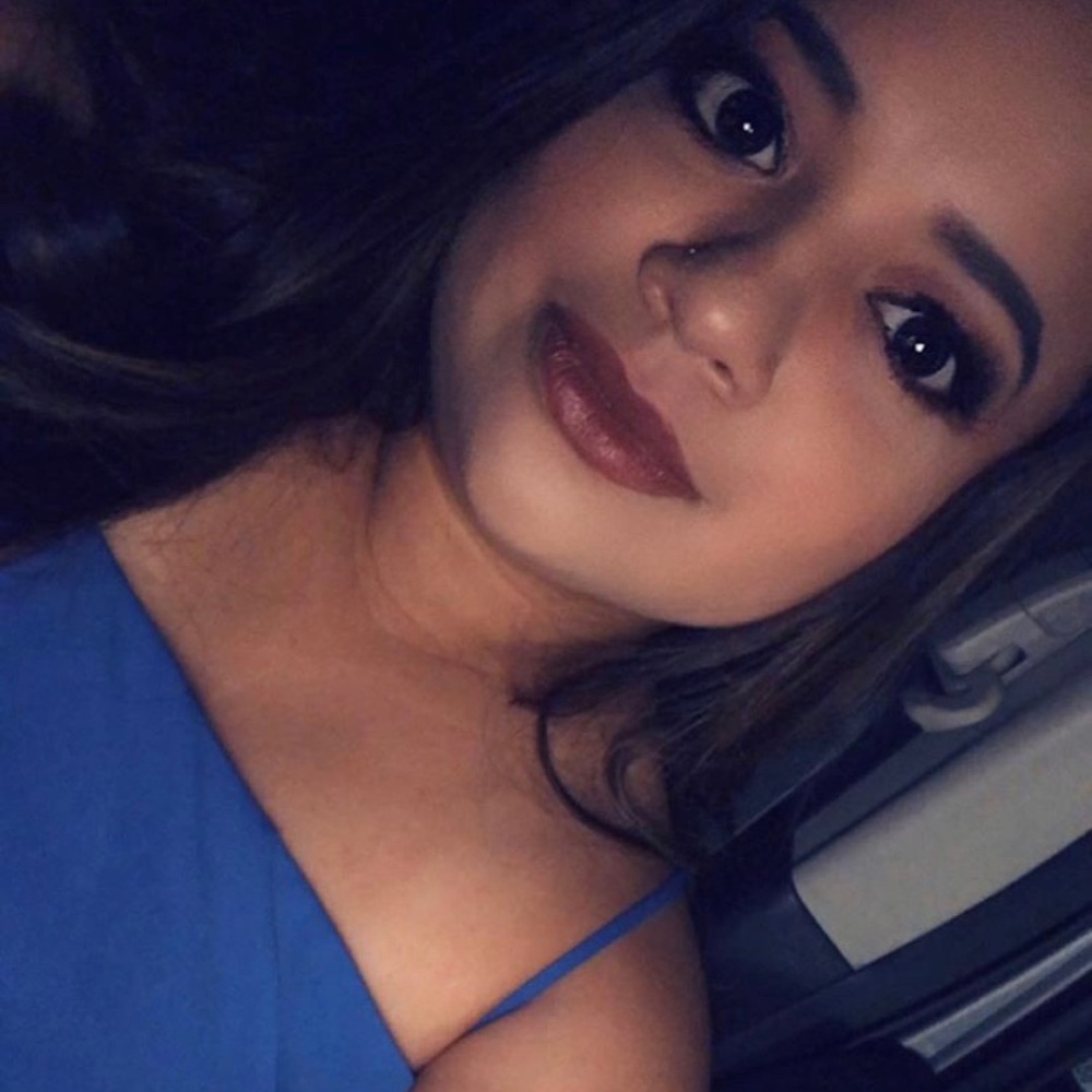 Meet your Posher, Stefanie